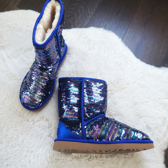Ugg Mermaid Cosmic Multicolored Sequin Boots - Picture 11 of 12